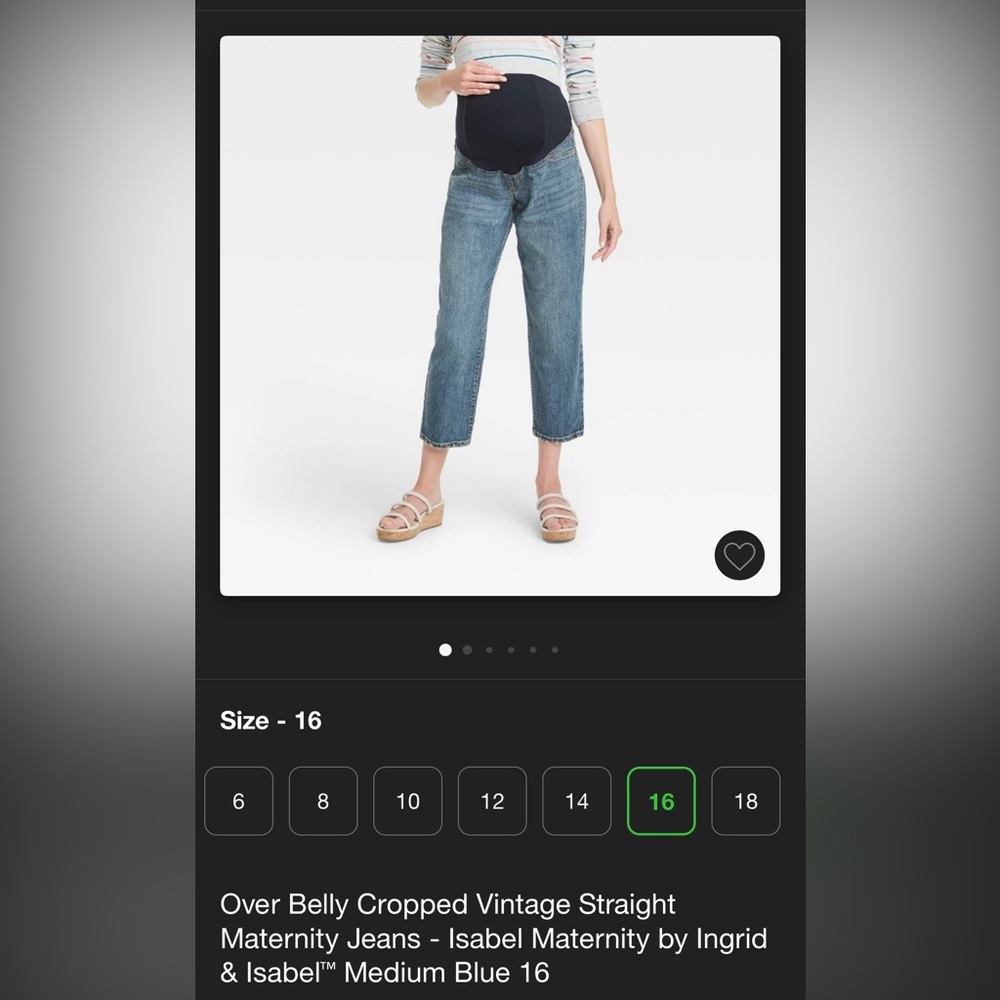 Cropped maternity jeans with frayed hem